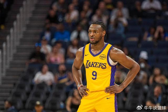 库里21分7助攻波斯特20分 勇士大胜公牛止连败