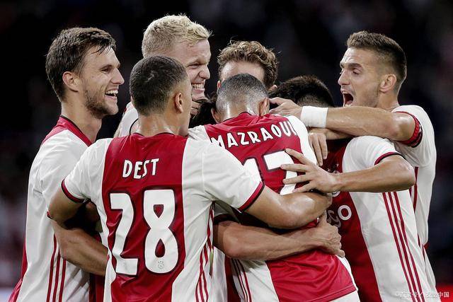 琼斯34+13+10新疆不敌深圳 沈梓捷12+8+5帽