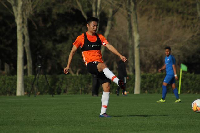 米兰德比AC米兰以逸待劳 国米盼逆转交战劣势